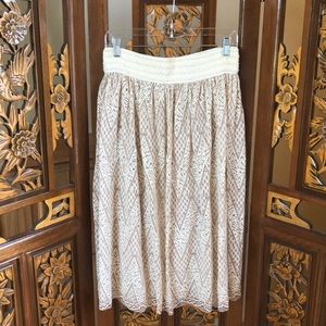 Metro Wear Cream Lace Midi Skirt Size L